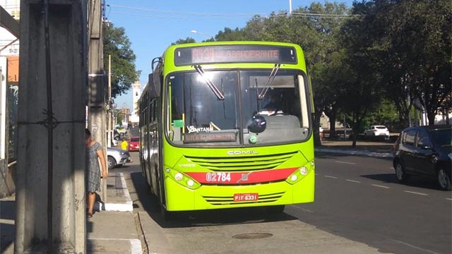 Ônibus