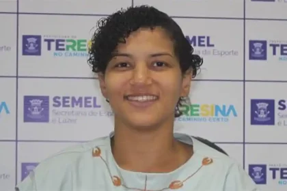 Sarah Menezes