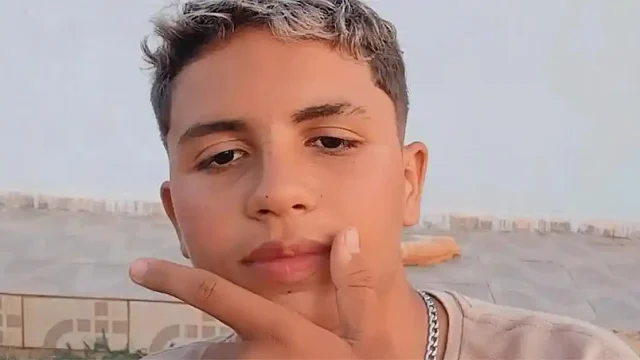 Tyson da Silva Brito
